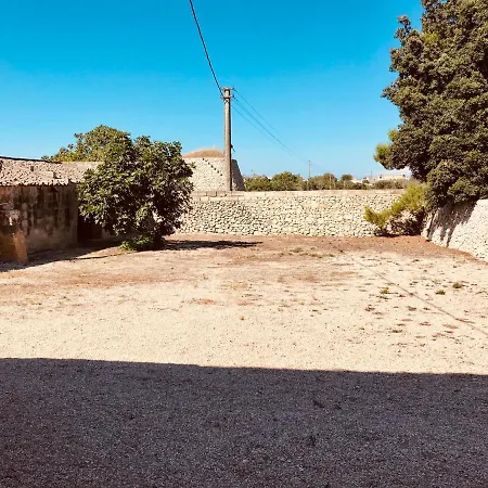 Masseria Pesanei Holiday home *